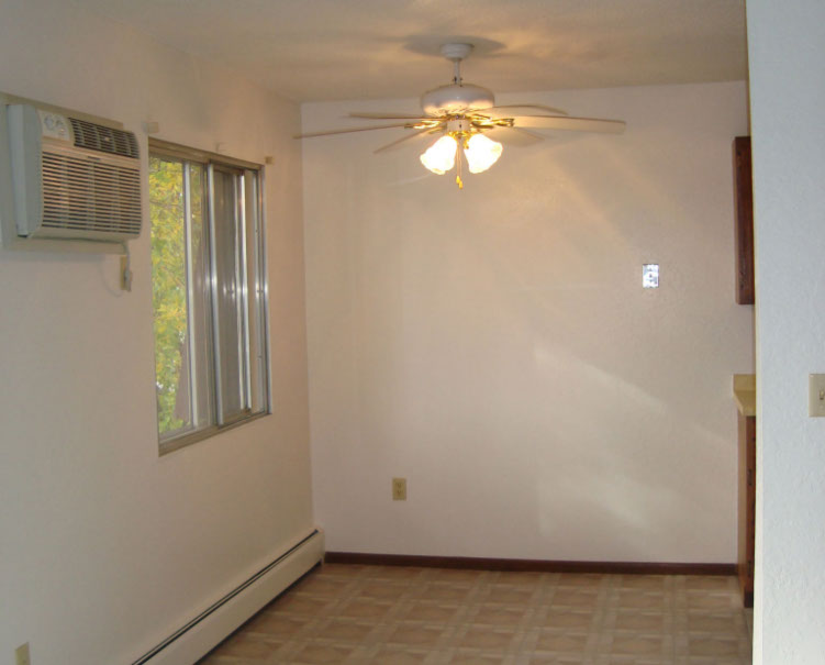 Ridgewood Apartments